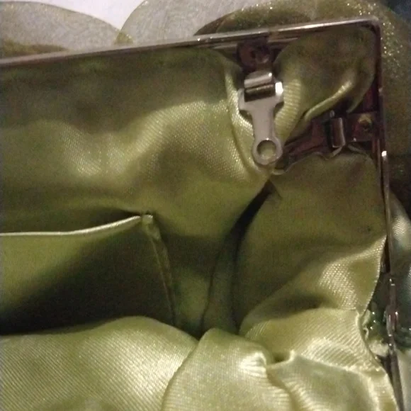 Rose clutch - Picture 9 of 14